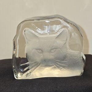 Cristal d'Arques Crystal Cat Paperweight.